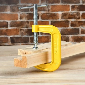 Струбцина DL-G203 G-образная усиленная высота зажима 75мм Deli-3