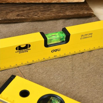 Уровень DL291200 строительный магнитный 3глазка 120 см Deli-2