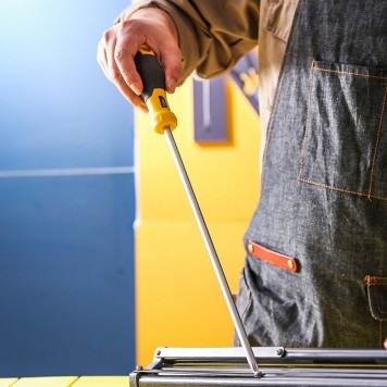 Отвёртка крестовая DL638300 PH3x300 мм, CR-V Deli-3