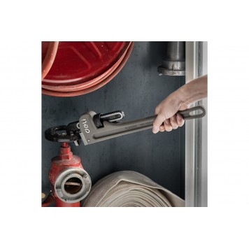 Трубный ключ DL105014 облегченный 320 мм DELI-3