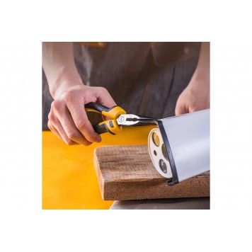 Удлиненные плоскогубцы DL2106Z 160мм, с прорезиненной рукоятью, Deli-2