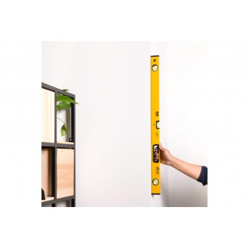 Уровень DL290800 строительный магнитный 3 глазка 80 см Deli-5