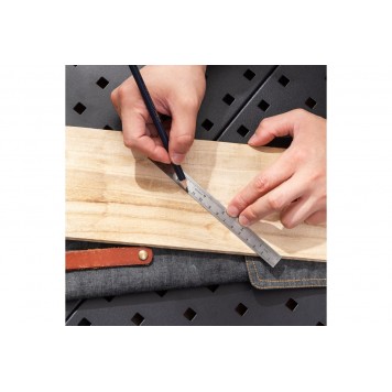 Линейка DL8015Y стальная 150мм, Deli-3