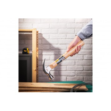 Молоток DL5250 c гвоздодером, 500 гр. Deli-1