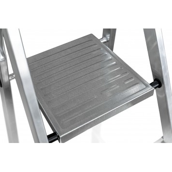 Лестница-стремянка 8 ступеней (ALIMINYUM)-1