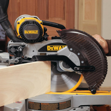 Пила DW717XPS-QS торцовочная 1675 Вт, 250 мм DEWALT-1