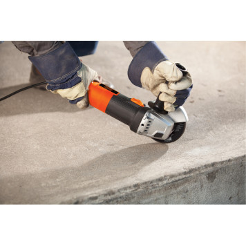 Угловая шлифмашинка G720-RU 820 Вт, 125 мм BLACK+DECKER-18