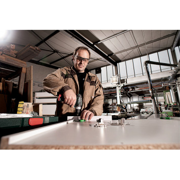 Шуруповёрт PowerMaxx BS 2x2.0Ач аккумуляторный METABO 600984000-1