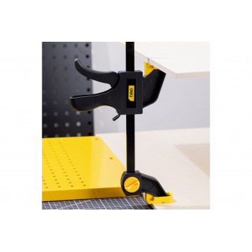 Струбцина DL110106 150x70мм пистолетная, быстрозажимная Deli-1