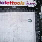 Винт 141120550 с полупотайной головкой METABO