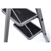 Стремянка с пластиковой накладкой, 3 ступени