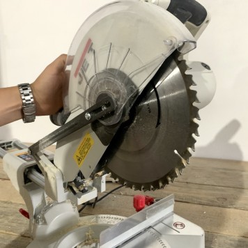 Аренда Пила JSMS-10L торцовочная 1500 Вт, 254 мм JET-1