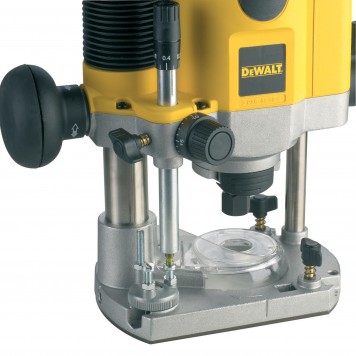 Фрезер DW621-QS 1100 Вт DEWALT-1