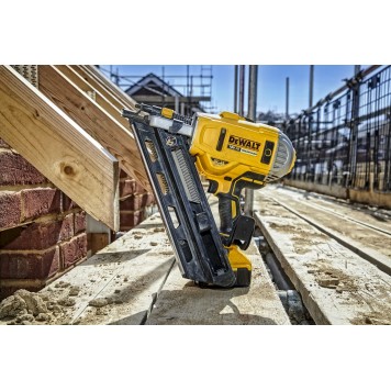 Гвоздезабиватель по дереву DCN692P2-QW 18.0 В XR бесщеточный DEWALT-6