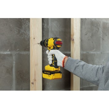 Ударный шуруповерт SBH20D2K-RU аккумуляторный, бесщеточный STANLEY-1