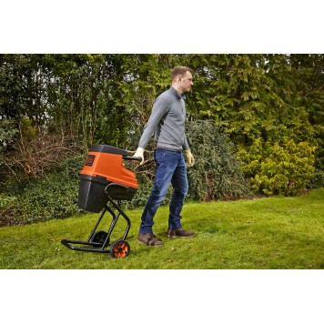 Измельчитель GS2400-QS электрический 2400 Вт BLACK+DECKER-2