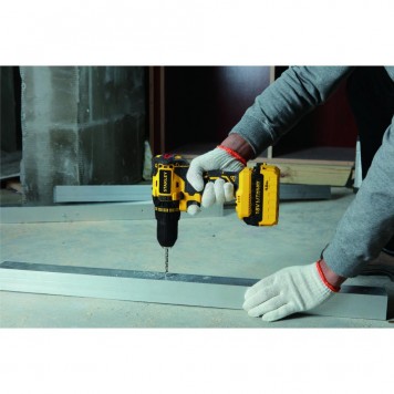 Шуруповёрт 18В бесщеточный 2х4 Ач 55 Нм, SBD201M2K кейс STANLEY-2