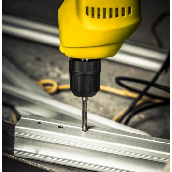 Дрель STDR5510C-RU безударная 550 Вт, быстрозажимной патрон 10 мм STАNLEY-4