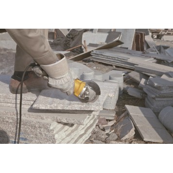 Угловая шлифмашинка STGS9125-RU 900 Вт, 125 ММ STАNLEY-11