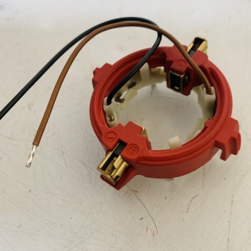 Щеткодержатель 316051990-1