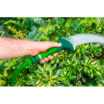 Ороситель 15G705 пистолетного типа с регулировкой VERTO-2