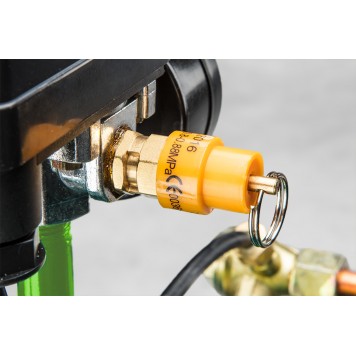 Компрессор 73K002 масляный 1,5 кВт, 24 л VERTO-1